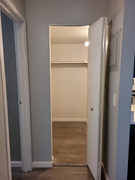 Building Photo - 5995 W Hampden Ave