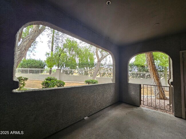 Building Photo - 15050 N Thompson Peak Pkwy