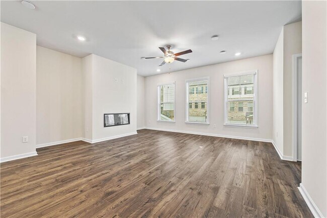 Building Photo - 135 Matson Run SW