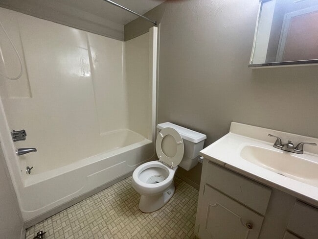 Interior Photo - Hidden Village Square Apartments