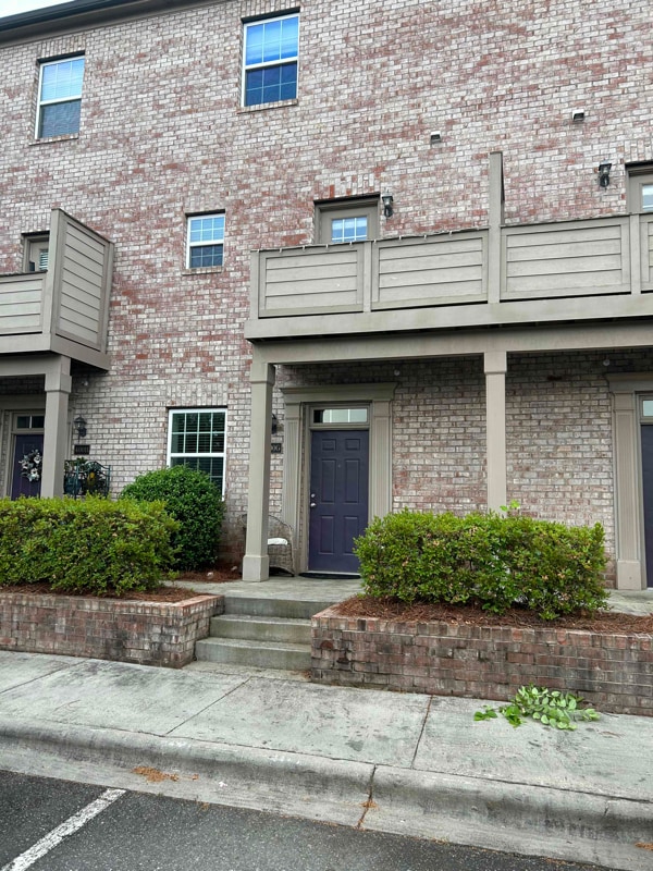 Primary Photo - 400 Armour St