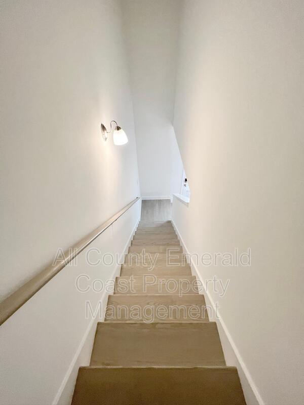 Building Photo - 10 Redbird Lp