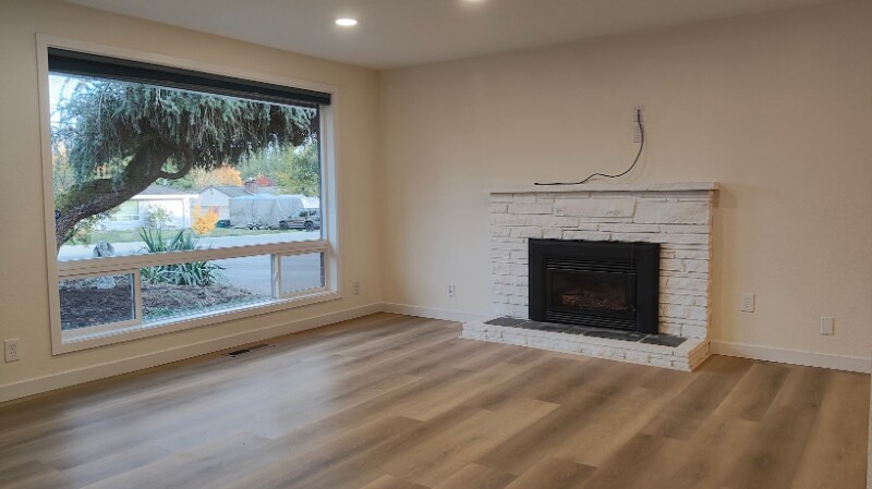 Building Photo - 18820 51st Pl W