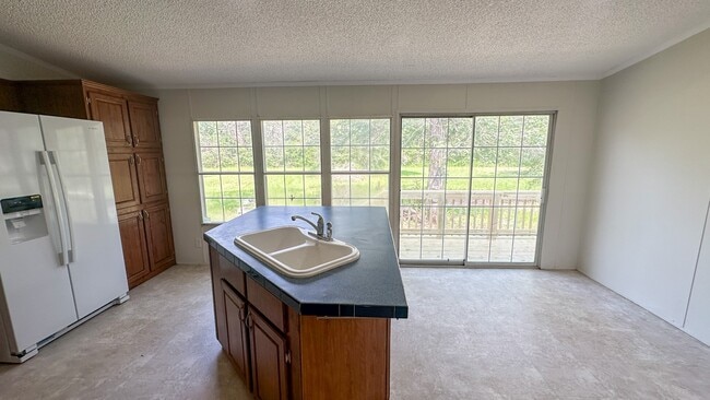 Building Photo - 11758 E Old Oak Trail