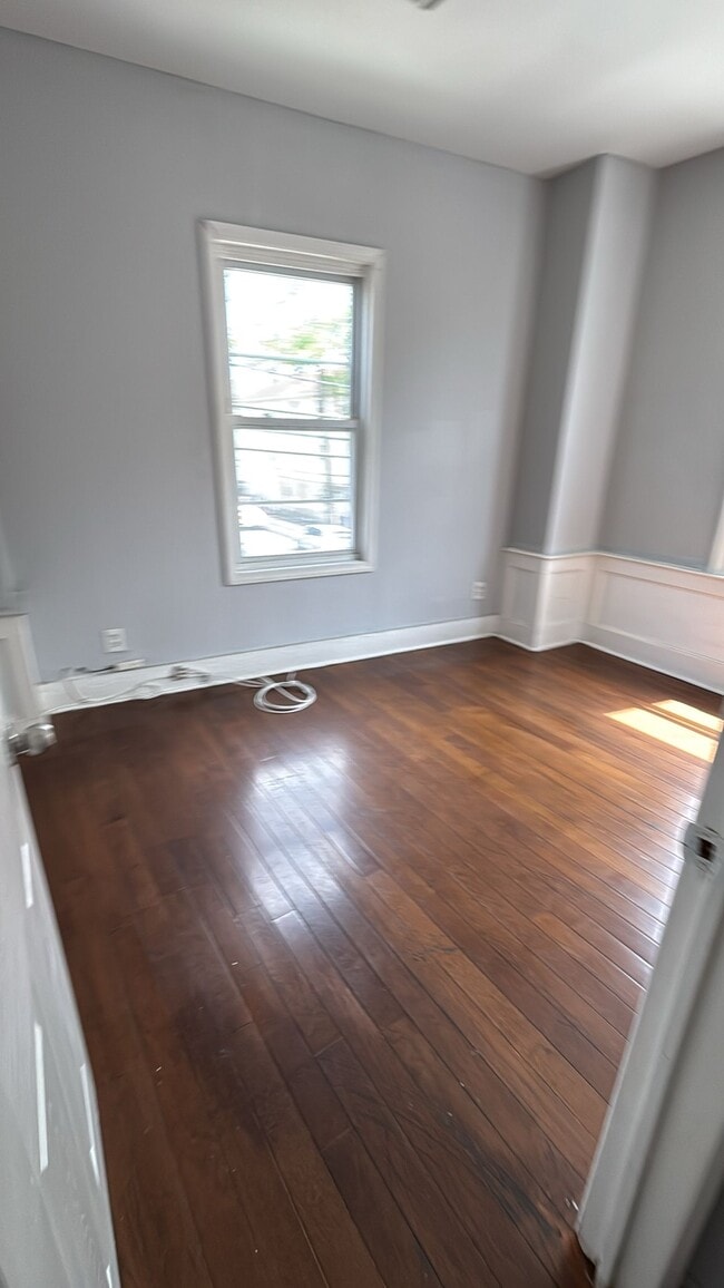 57 Fabyan 3R - 56 Fabyan Pl