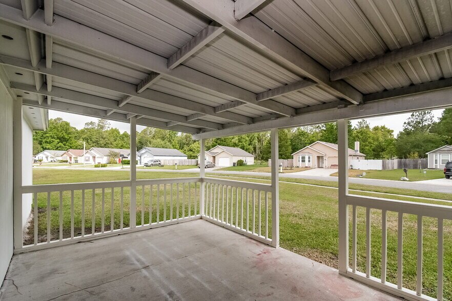 Building Photo - 1821 Sheraton Lakes Cir