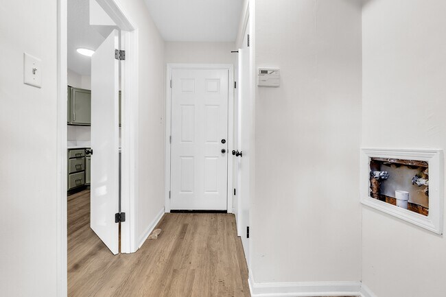 Building Photo - 8493 Cedarbrush Dr