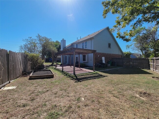 Building Photo - 13602 Somersworth Dr