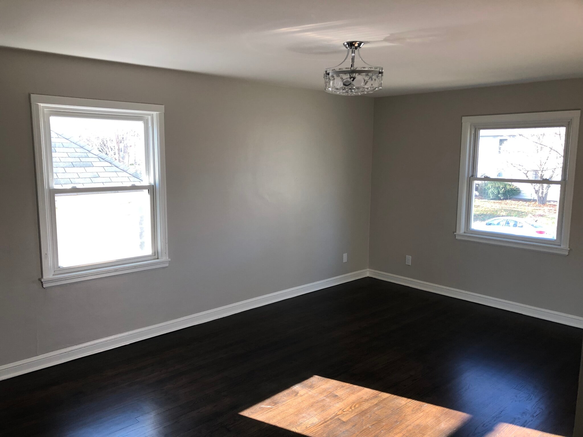 Building Photo - 3306 S 7th St