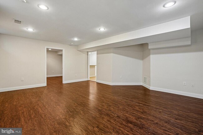 Building Photo - 9063 Galvin Ln