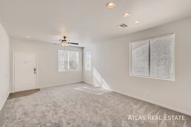 Building Photo - 436 Bright Moon Ave