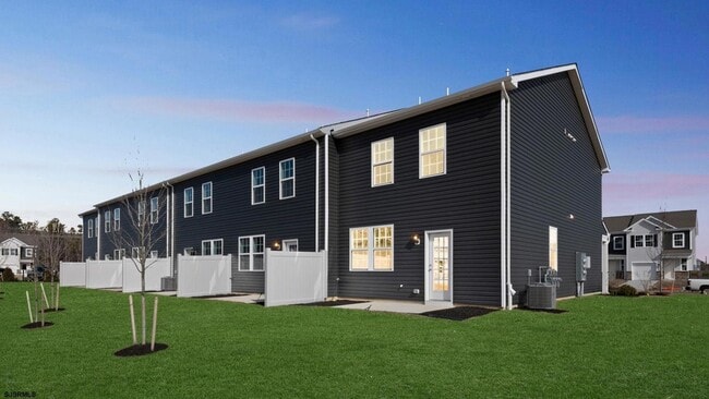 Building Photo - 255 Hermosa Dr