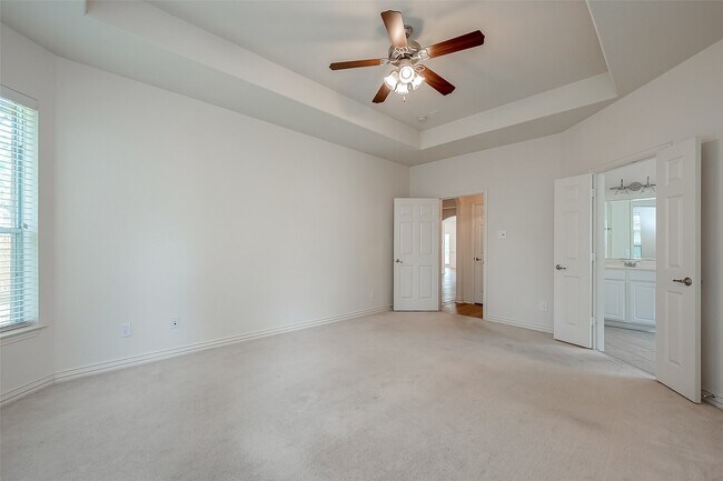 Building Photo - 14 Pomerelle Pl