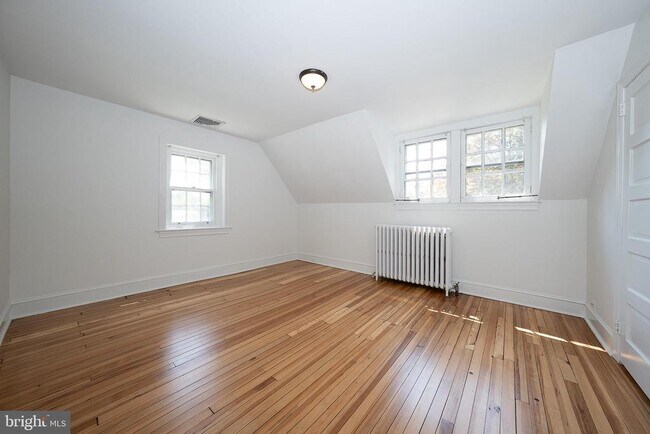 Building Photo - 504 Harriton Rd