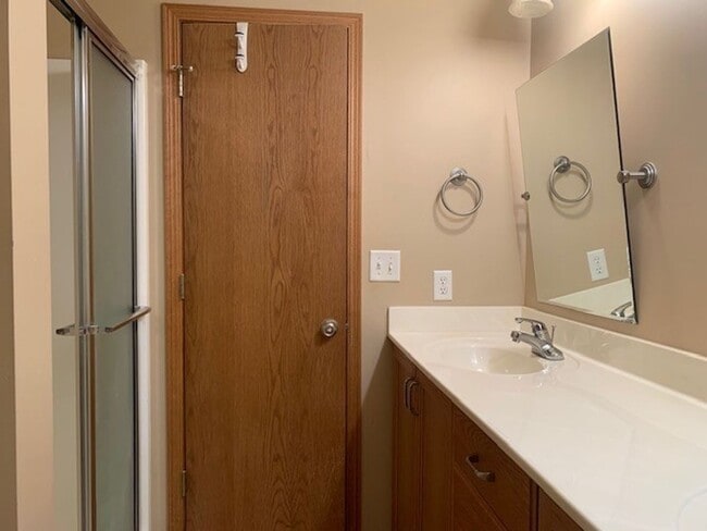 Building Photo - Italian Estates Property Management