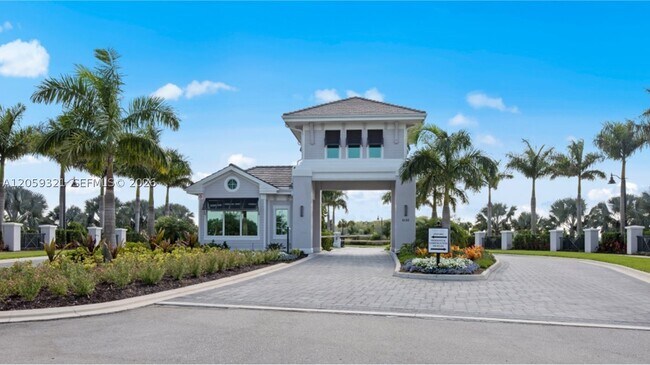 Building Photo - 6070 National 215