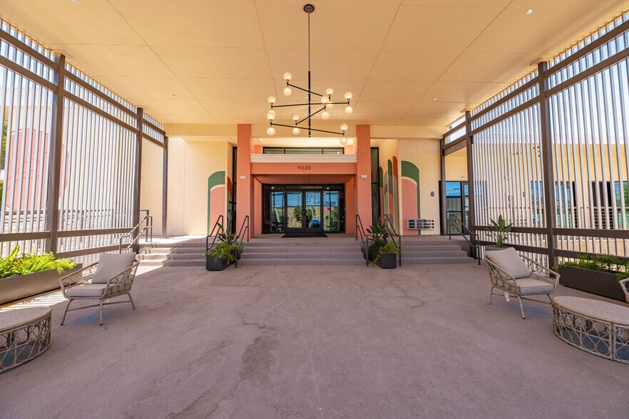 ALMA Apartments 9220 N Interstate 35 Austin TX 78753 Apartment Finder