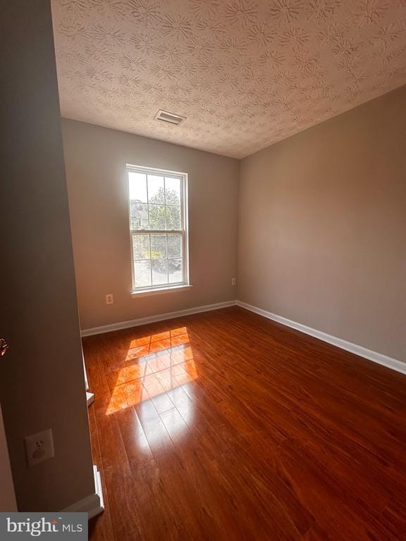 Building Photo - 2722 Thornbrook Ct