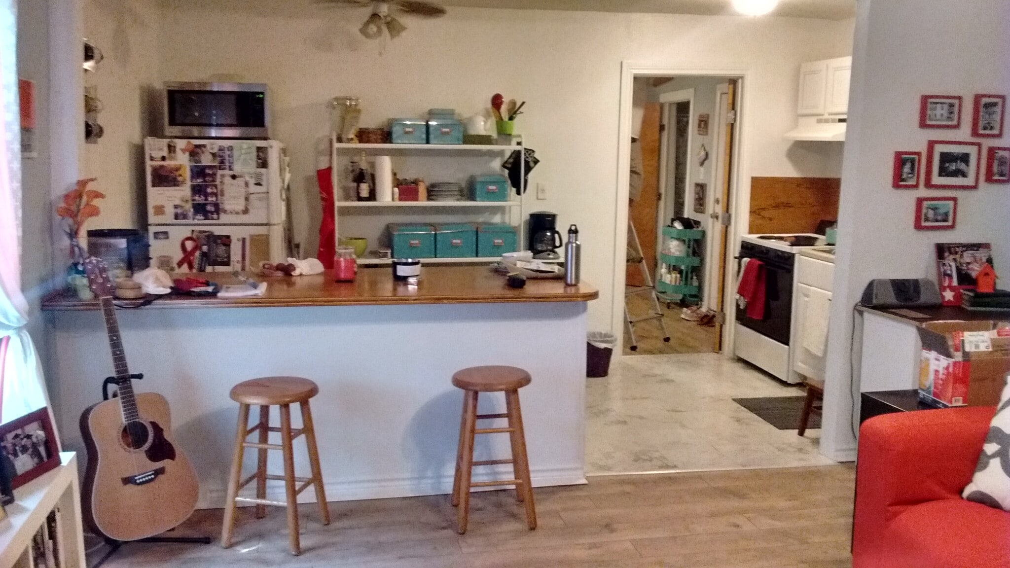 Building Photo - 623 Barbe St