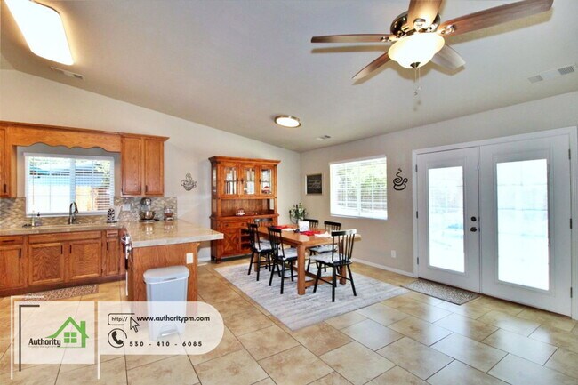 Building Photo - 3591 Adams Ln