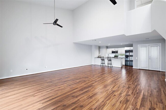 Building Photo - 2605 Calumet St