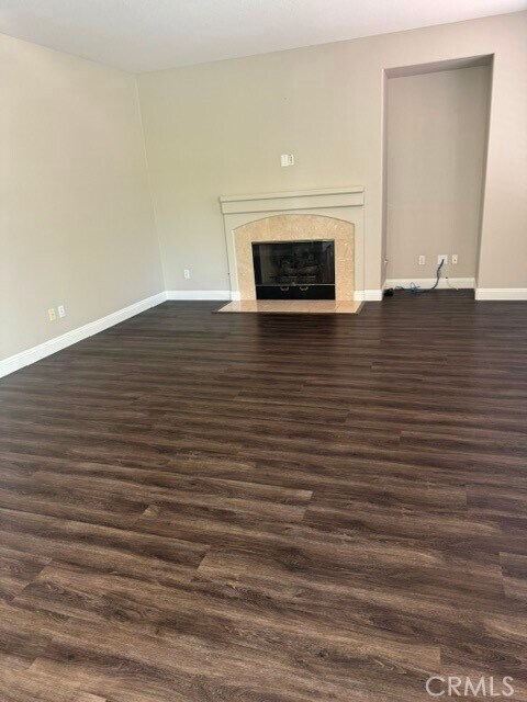 Building Photo - 16252 Fieldcrest Ct