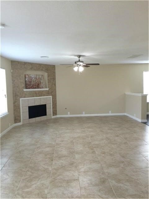 Building Photo - 511 Cypresswood Knoll