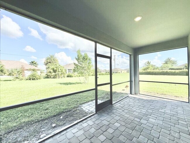 Building Photo - 16304 Quesa Dr