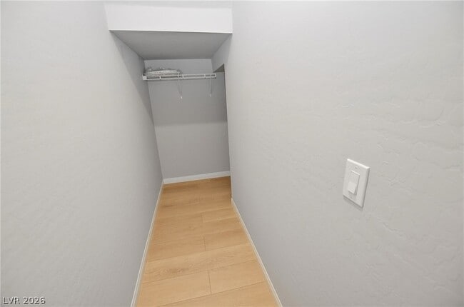 Building Photo - 11561 Cedar Shore Ave