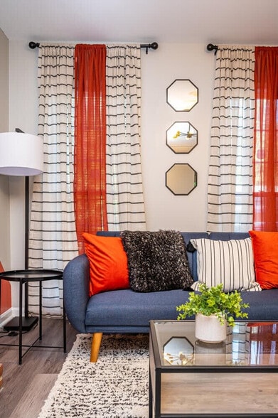 Building Photo - 1277 Sweet Pine Dr