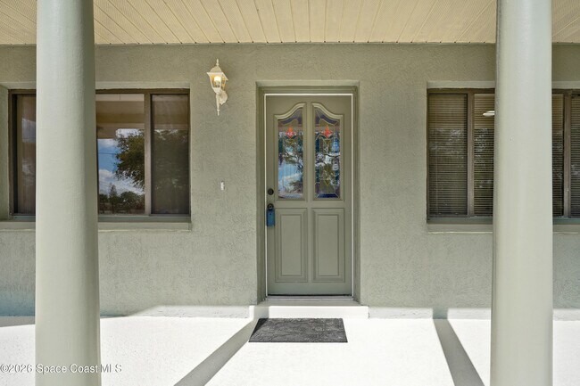 Building Photo - 540 Elliott Dr