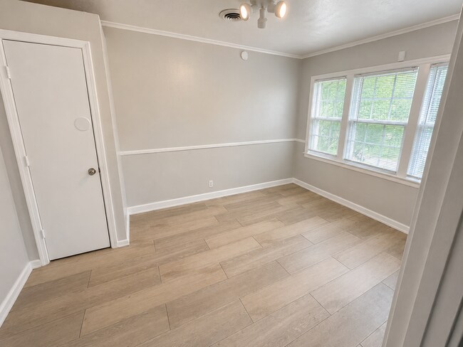 Building Photo - Beautiful 3BR Home in North Jackson | Move-In Ready & Great Location