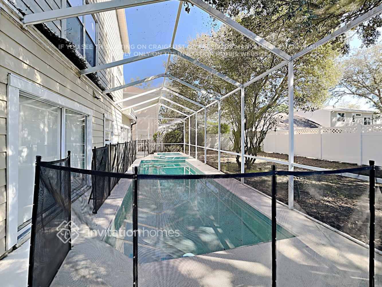 Building Photo - 17604 Esprit Dr
