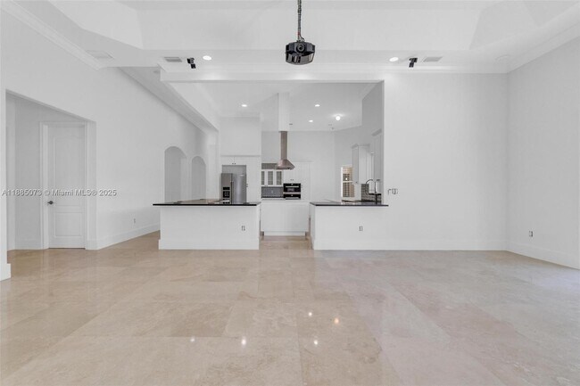 Building Photo - 17910 SW 80th Ave