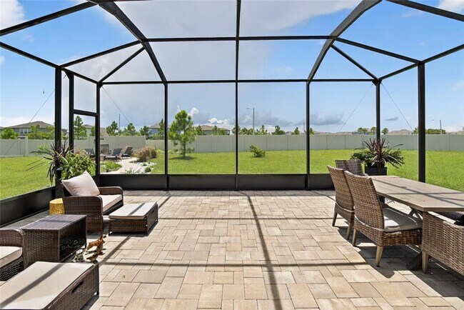 Building Photo - 2841 Gumbo Limbo Dr