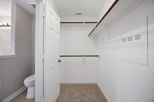 Building Photo - 7447 Oakwood Canyon Dr