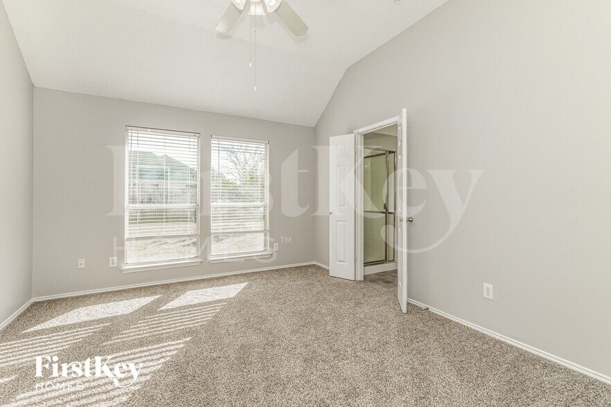 Building Photo - 3202 Morning Dove Ln