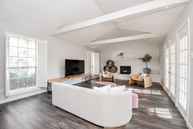 Building Photo - 12435 Shepherds Ridge Dr