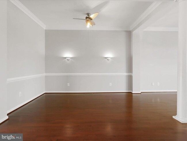 Building Photo - 4815 Dashiell Pl