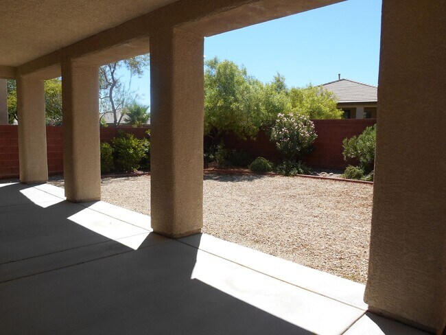 Building Photo - 10459 Bay Ginger Ln