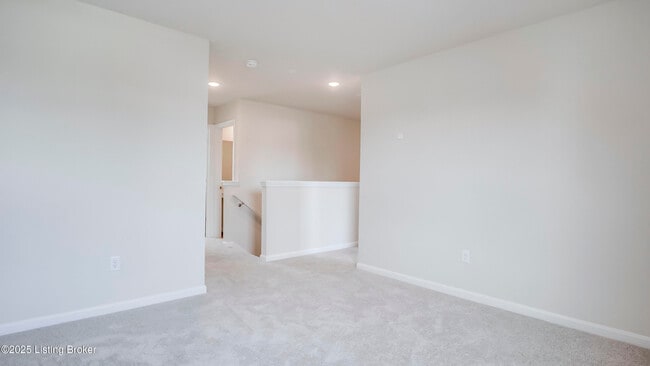 Building Photo - 1850 Washington Blvd