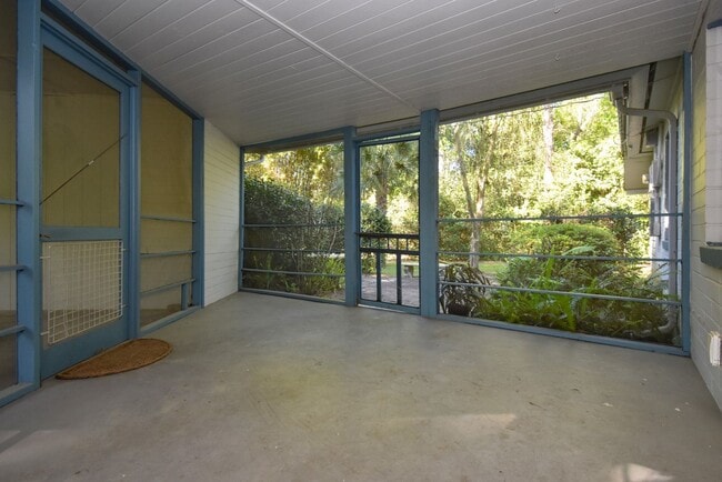 Building Photo - 3309 NW 3rd St