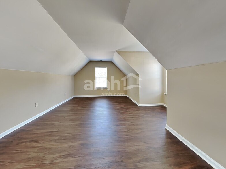 Building Photo - 200 Alexander Preston Ln