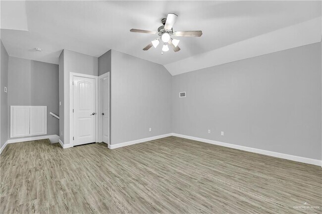 Building Photo - 24 N 24th St