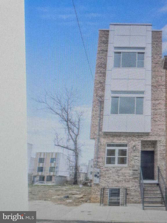 Building Photo - 2139 N 9th St
