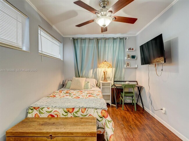 Building Photo - 400 Cadima Ave