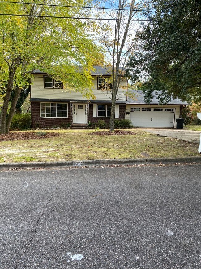 Building Photo - **Coming Soon Newly Renovated North Augusta**