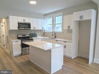 Building Photo - 5750 Rising Sun Ave