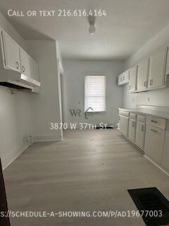Building Photo - 3870 W 37th St