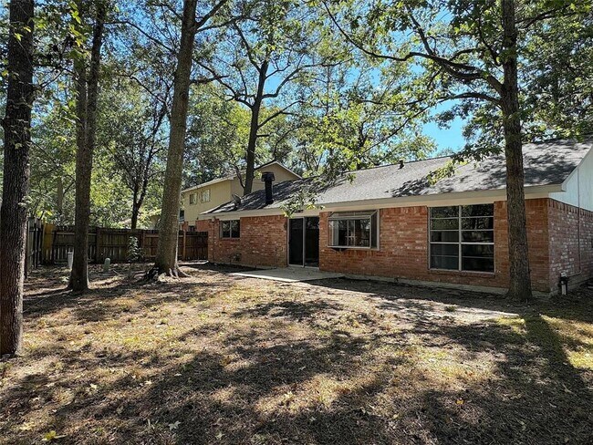 Building Photo - 3203 Glade Springs Dr